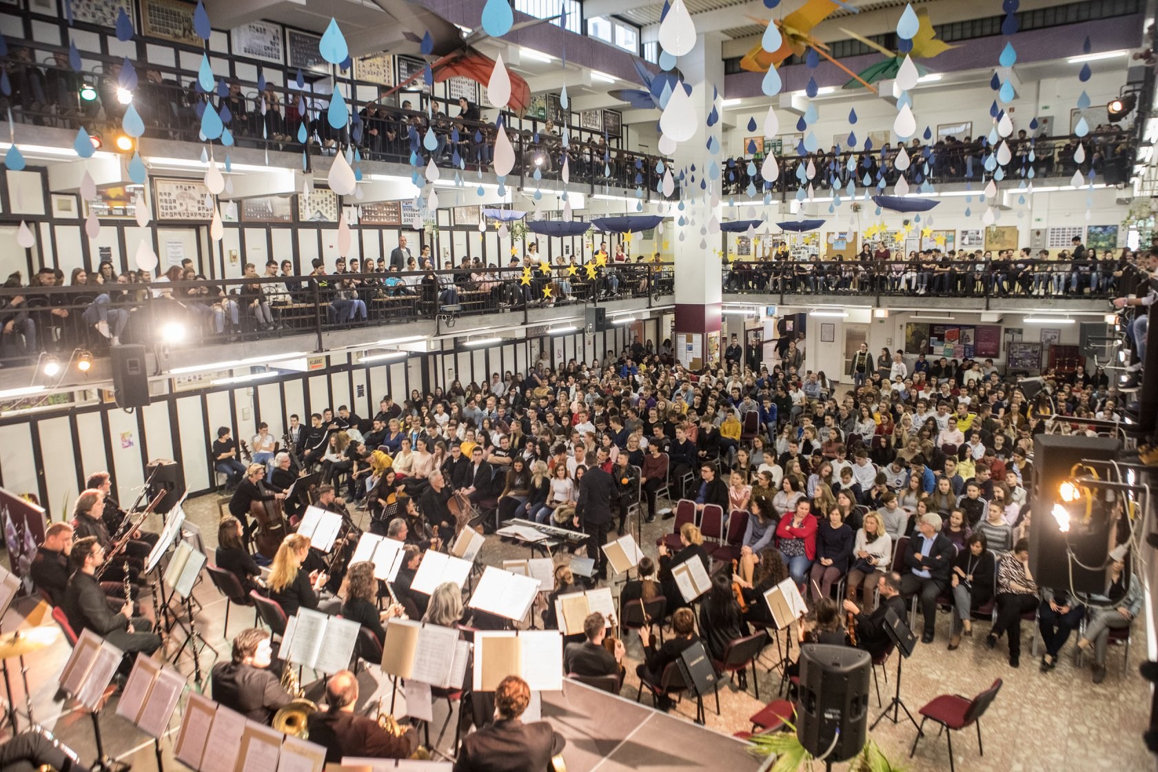 ifjusagi-2019-Neumann ifjusagi-2019-Neumann