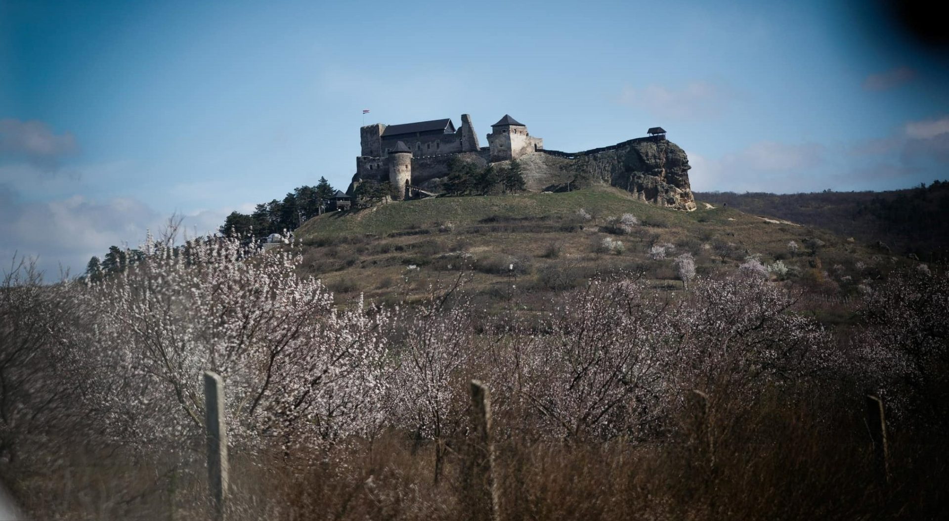 Megelevenedett történelem: téged is vár a boldogkői lovagvár