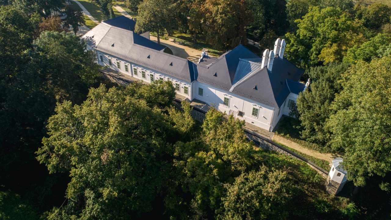 Nagy magyar festőnk otthona újra várja a vendégeket