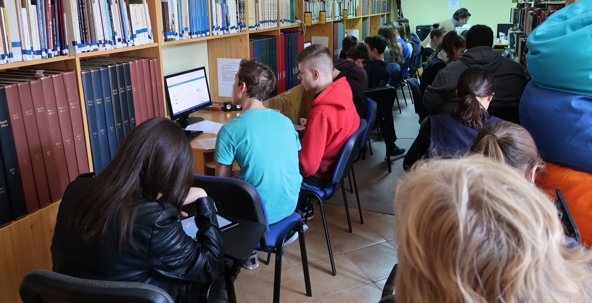 Könyvtári fejlesztés a digitális esélyegyenlőségért és a digitális írástudásért