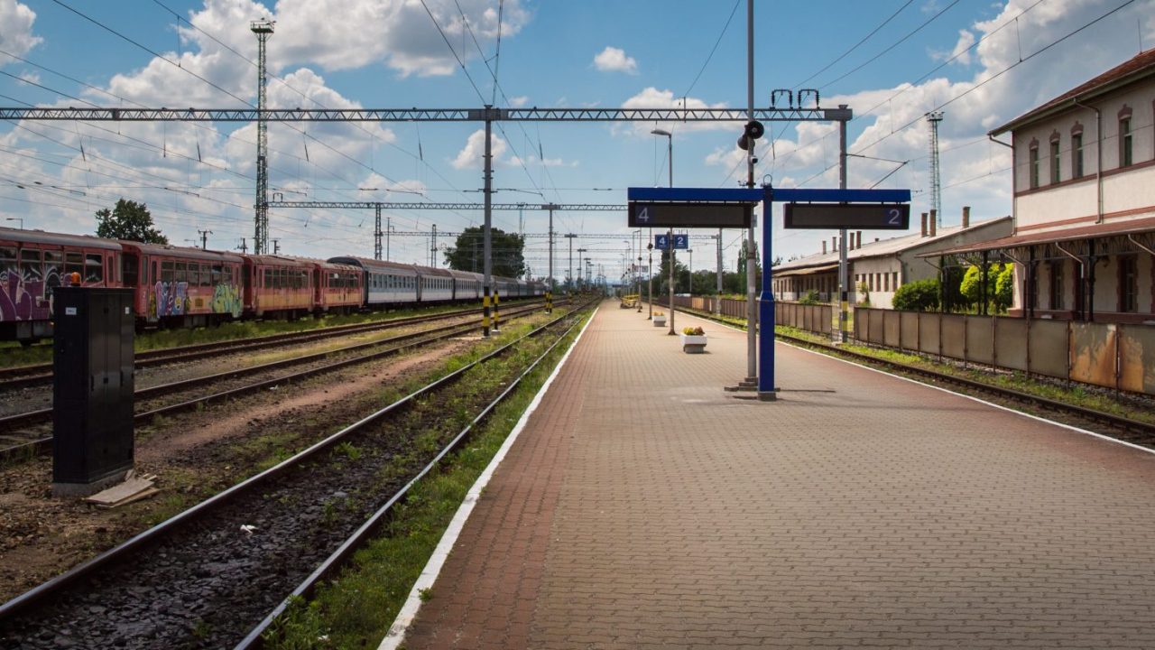 Villamosított vonalon a Zemplén szívében