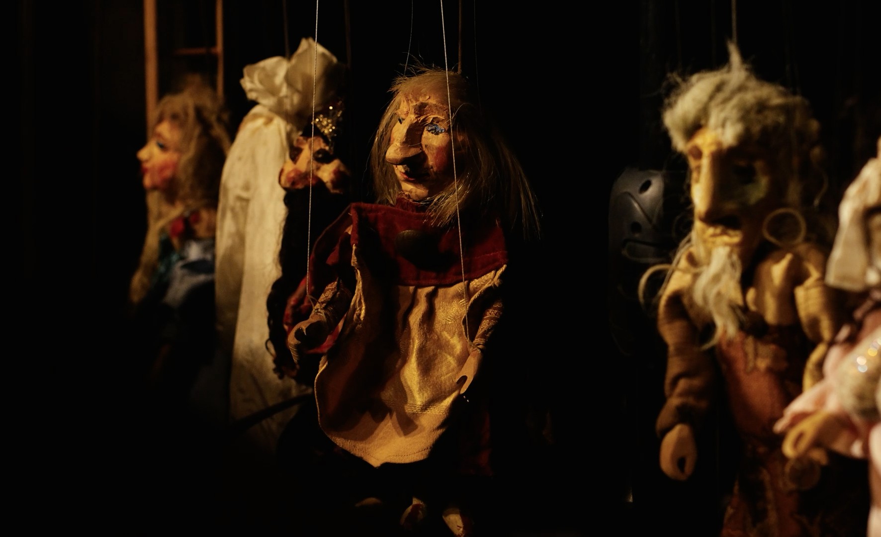 Ahol a bábok lelket kapnak