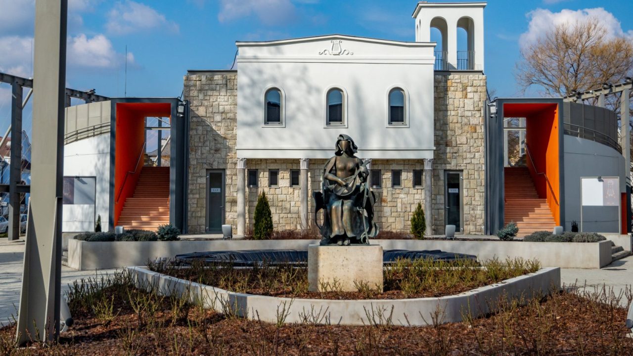 Színházi esték új környezetben Nyíregyházán