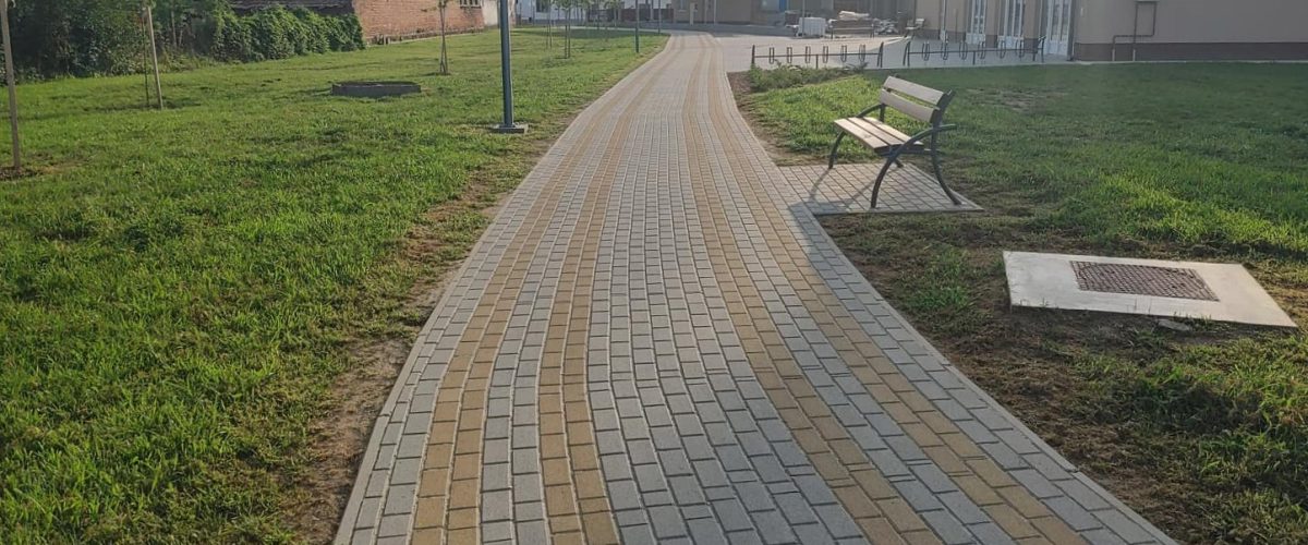 TOP-2.1.1-16-BA1-2017-00001Helyi ellátás, szolgáltatás, életminőség javítása az Ormánságban4